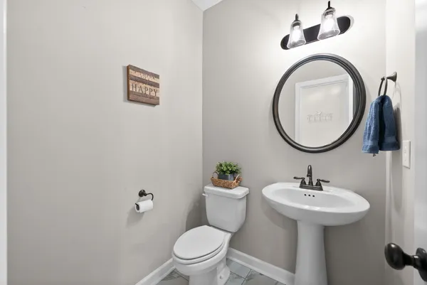 $2,500 | 2459 Shadowood Road, Clarksville, TN 37043