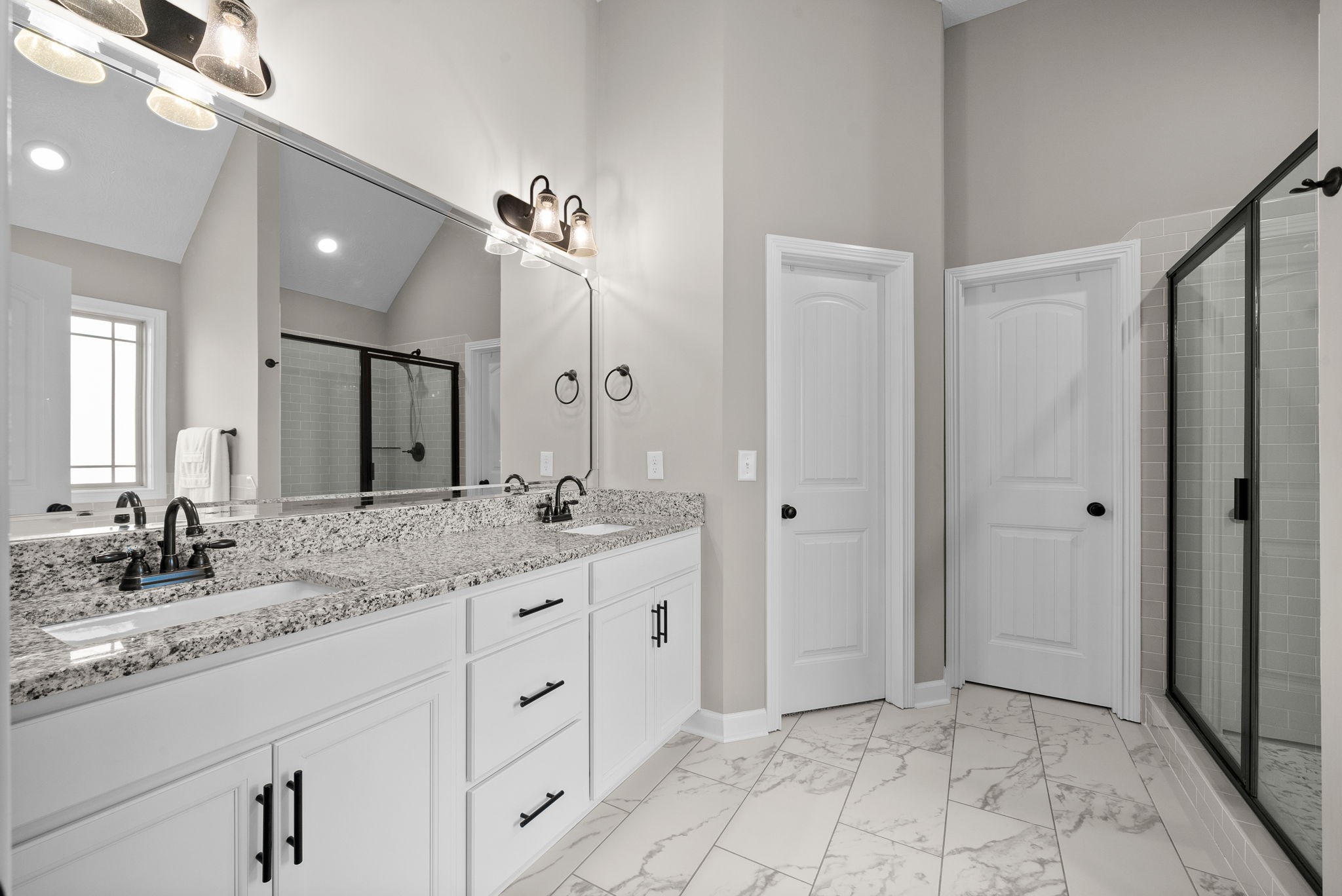 2459 Shadowood Road Clarksville, TN 37043 - Photo 20 of 33