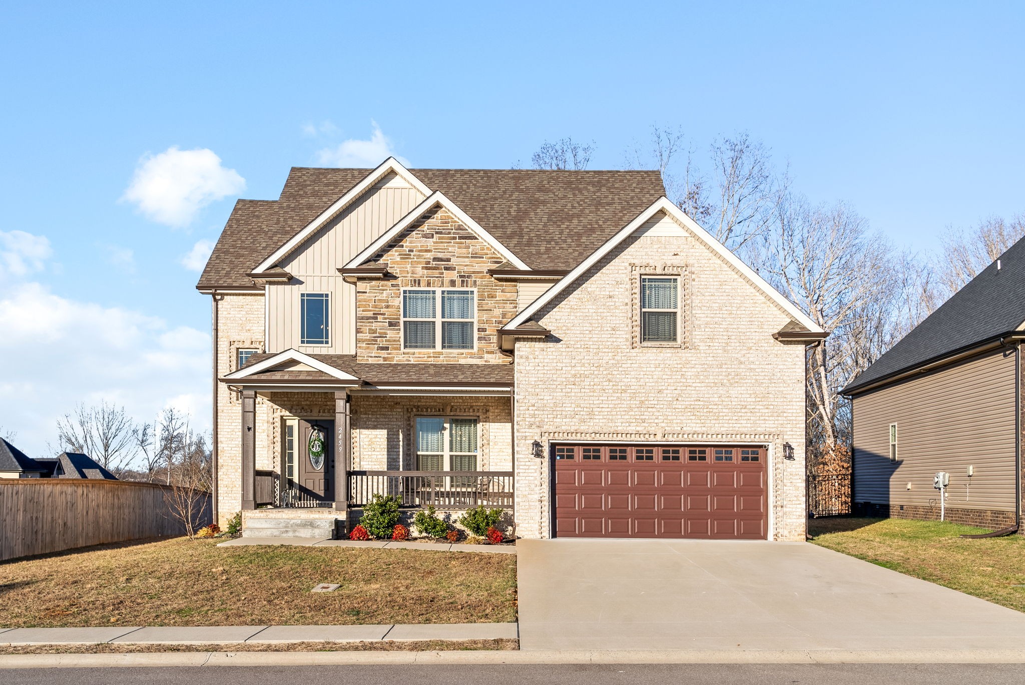 2459 Shadowood Road Clarksville, TN 37043 - Photo 2 of 33