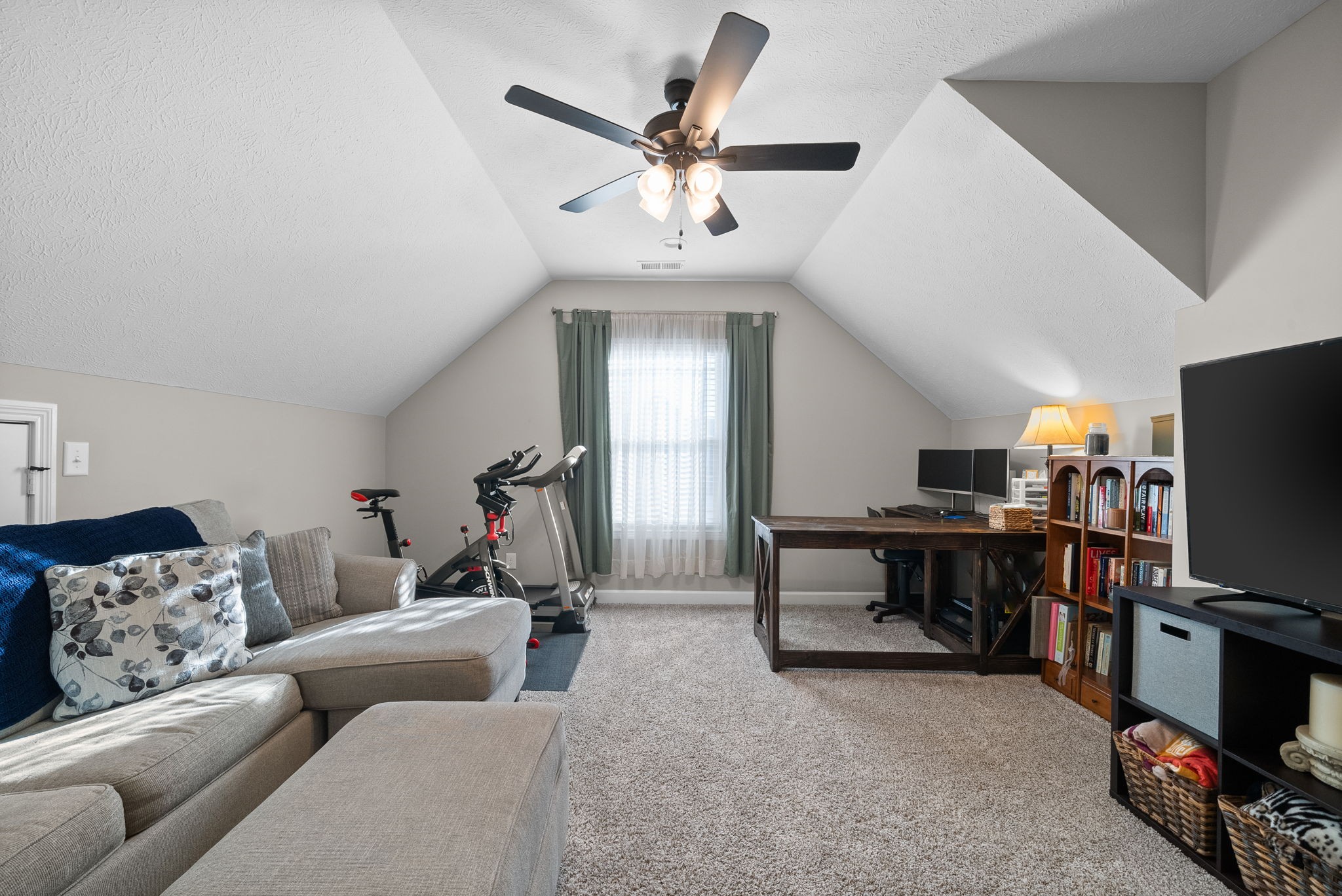 2459 Shadowood Road Clarksville, TN 37043 - Photo 28 of 33