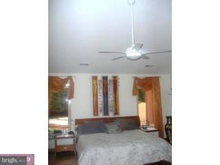 152 Laurel Road Churchville, PA 18966 - Photo 5 of 6 Gallery Image 5