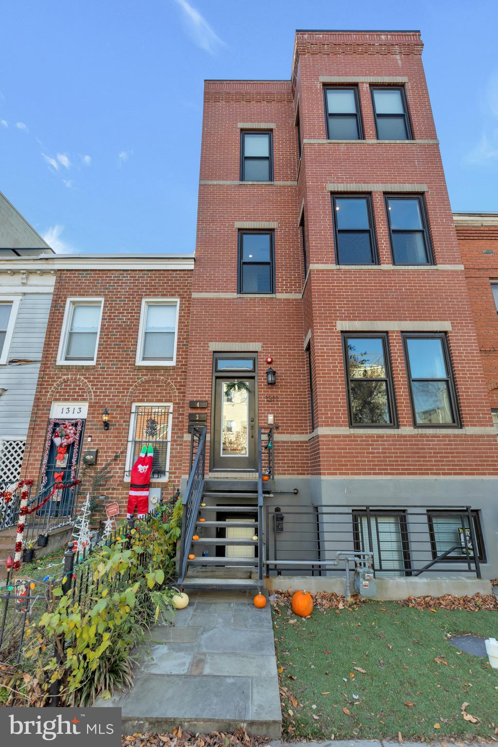 1311 K Street Southeast, Unit 3 Washington, DC 20003 - Photo 43 of 45