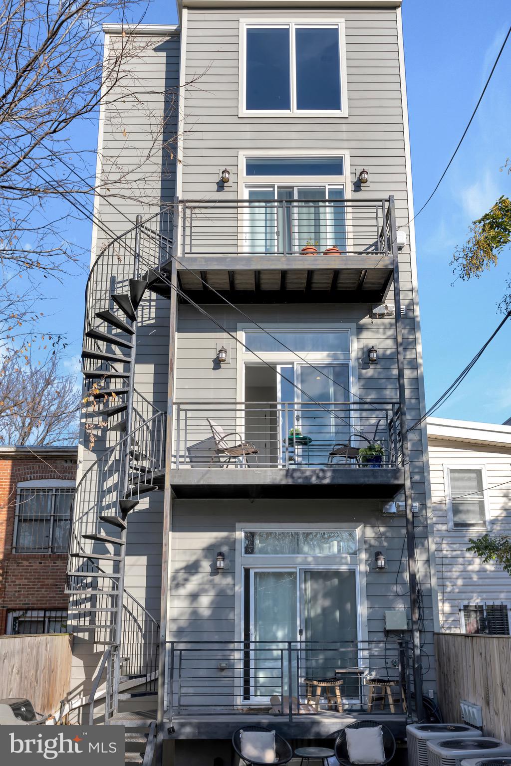 1311 K Street Southeast, Unit 3 Washington, DC 20003 - Photo 45 of 45