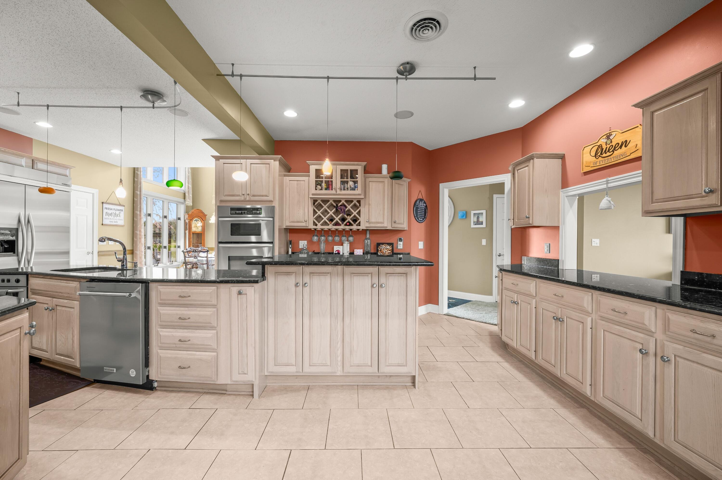 2349 Riverside Pointe Drive St. Joseph, MI 49085 - Photo 13 of 74 13DSC_7408