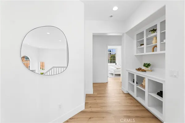 $2,600,000 | 9 Figaro, Irvine, CA 92606