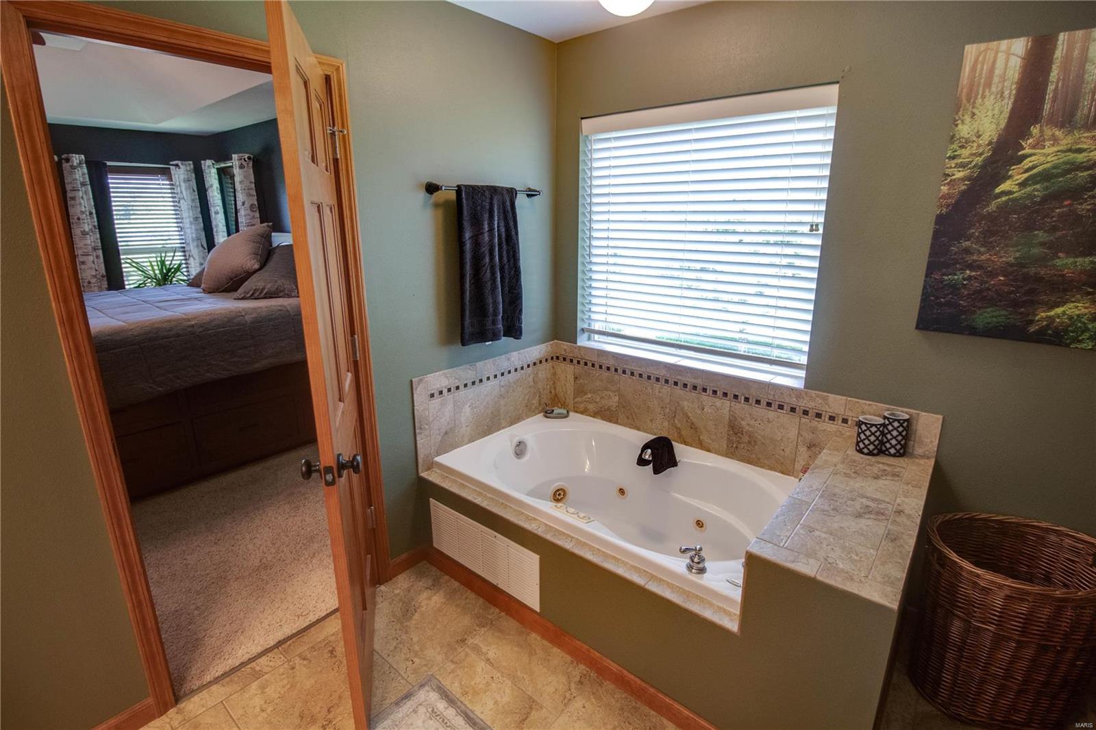 8101 Bethalto Road Bethalto, IL 62010 - Photo 41 of 85 Gallery Image 41