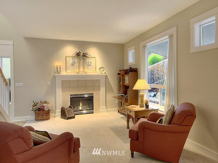 760 Maple Street Edmonds, WA 98020 - Photo 10 of 15 Gallery Image 10