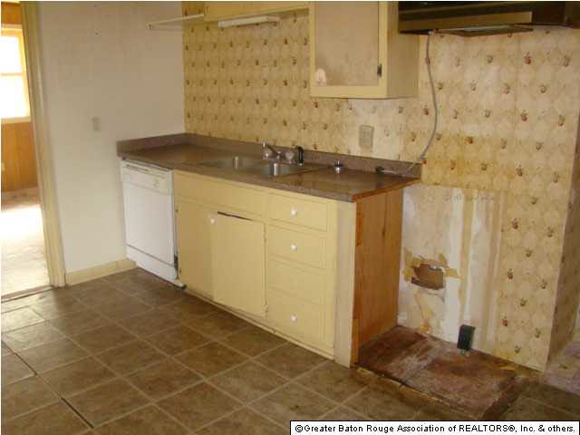 1944 North 37th Street Baton Rouge, LA 70802 - Photo 3 of 8 Gallery Image 3