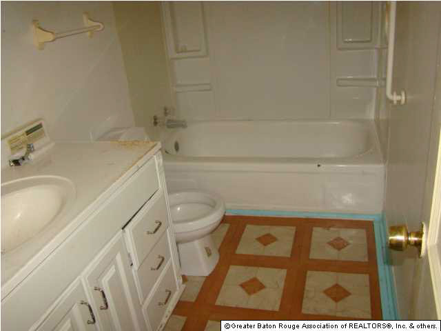 1944 North 37th Street Baton Rouge, LA 70802 - Photo 8 of 8 Gallery Image 8