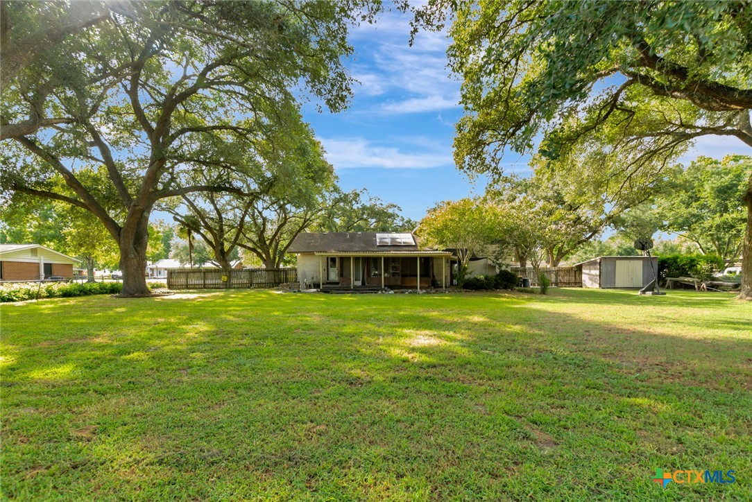 503 Angus Street Victoria, TX 77904 - Photo 38 of 42