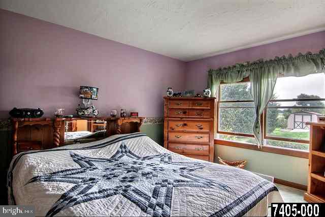 189 Blue Stone Road York, PA 17406 - Photo 11 of 25 Gallery Image 11