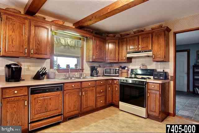 189 Blue Stone Road York, PA 17406 - Photo 5 of 25 Gallery Image 5