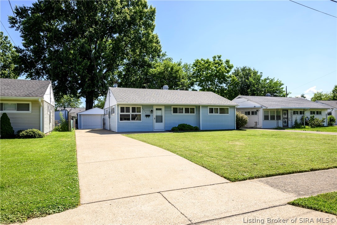 4917 Raven Road Louisville, KY 40213 - Photo 2 of 29