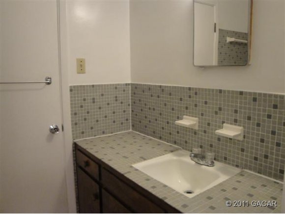 3705 Southwest 5th Place Gainesville, FL 32607 - Photo 15 of 24