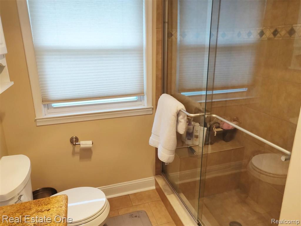 32064 Bonnet Hill Road Farmington Hills, MI 48334 - Photo 14 of 29