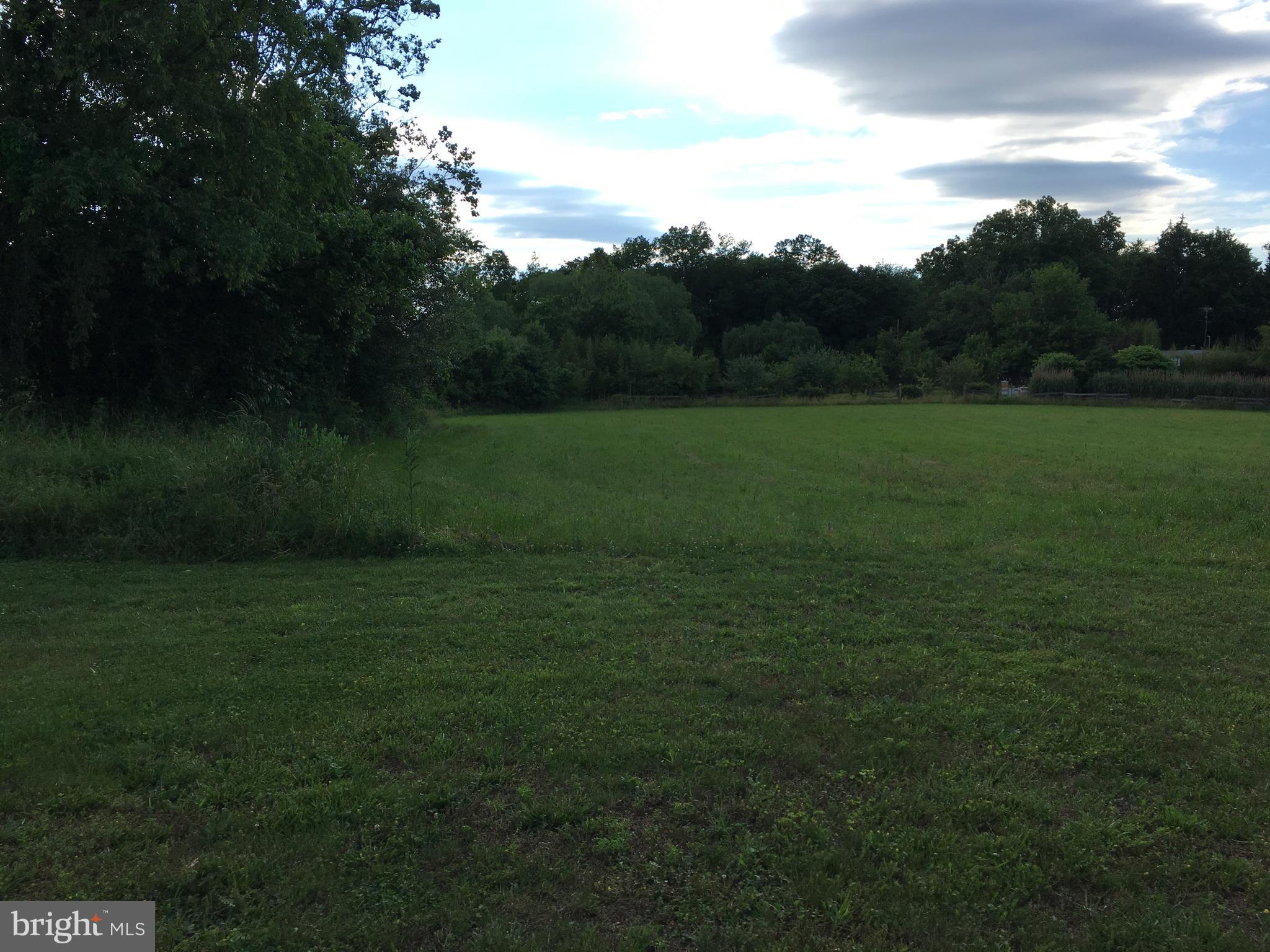 20625 Whites Ferry Road Poolesville, MD 20837 - Photo 36 of 38 A Peaceful Setting