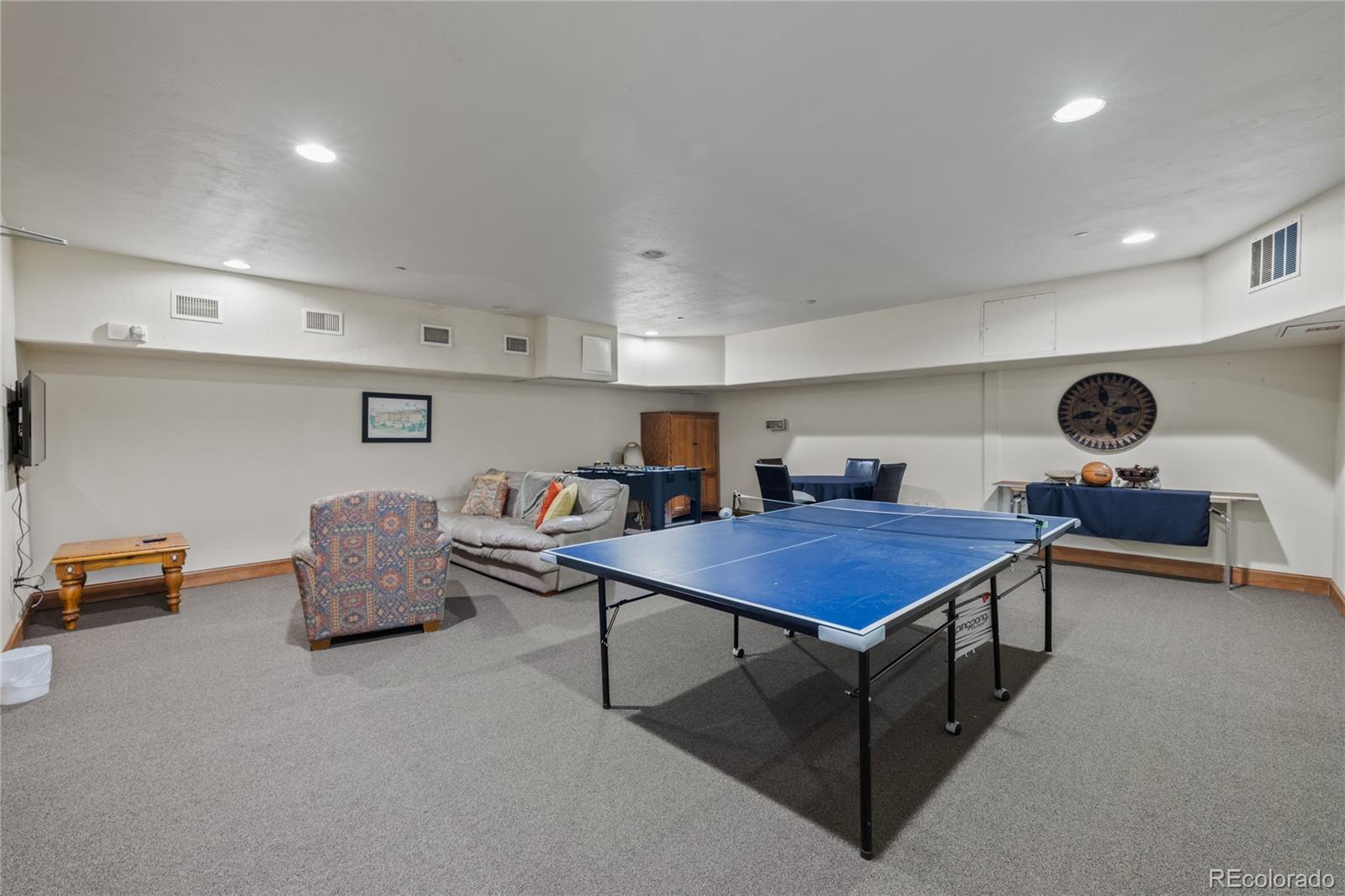 22787 Highway 6, Unit 209 Dillon, CO 80435 - Photo 43 of 49 a room with furniture and pool table