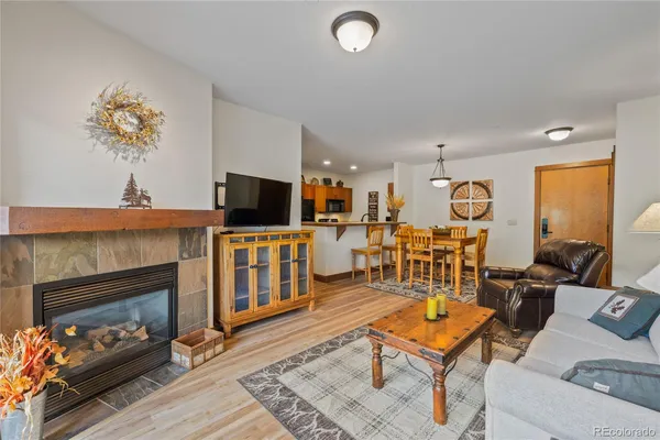 $525,000 | 22787 Highway 6, Unit 209, Dillon, CO 80435