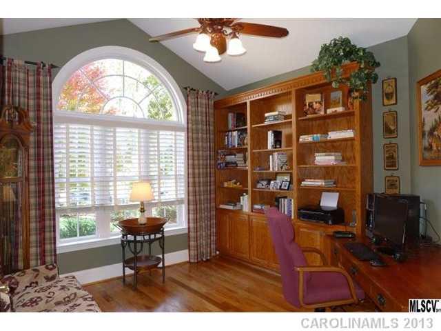 699 Players Ridge Road Hickory, NC 28601 - Photo 4 of 16 Gallery Image 4