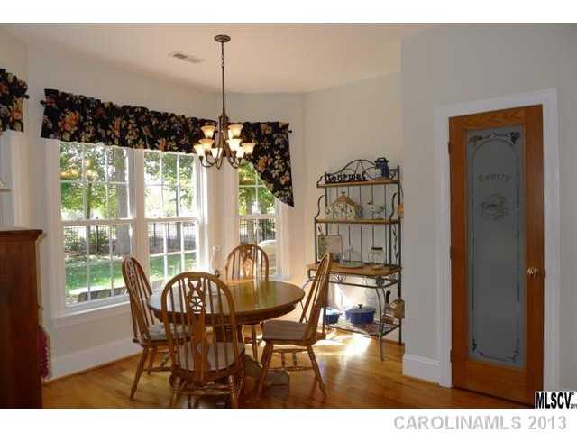 699 Players Ridge Road Hickory, NC 28601 - Photo 10 of 16 Gallery Image 10