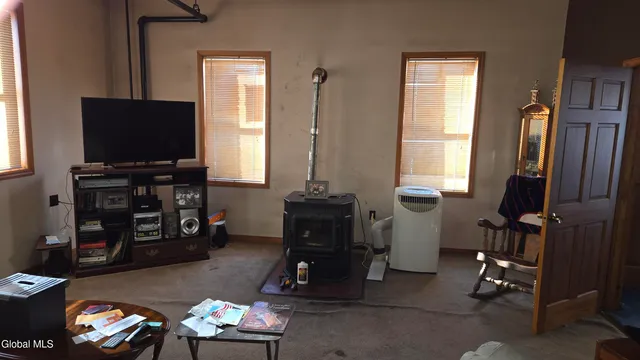 $160,000 | 61 Elm Street, Hoosick Falls, NY 12090