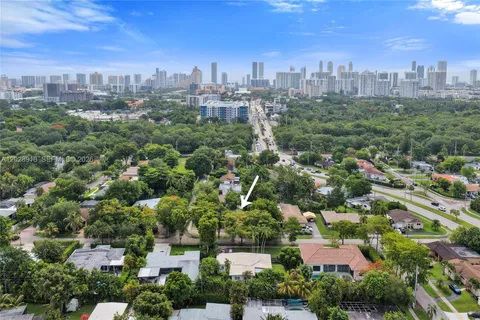 $1,295,000 | 18641 Northeast 21st Avenue, Miami, FL 33179