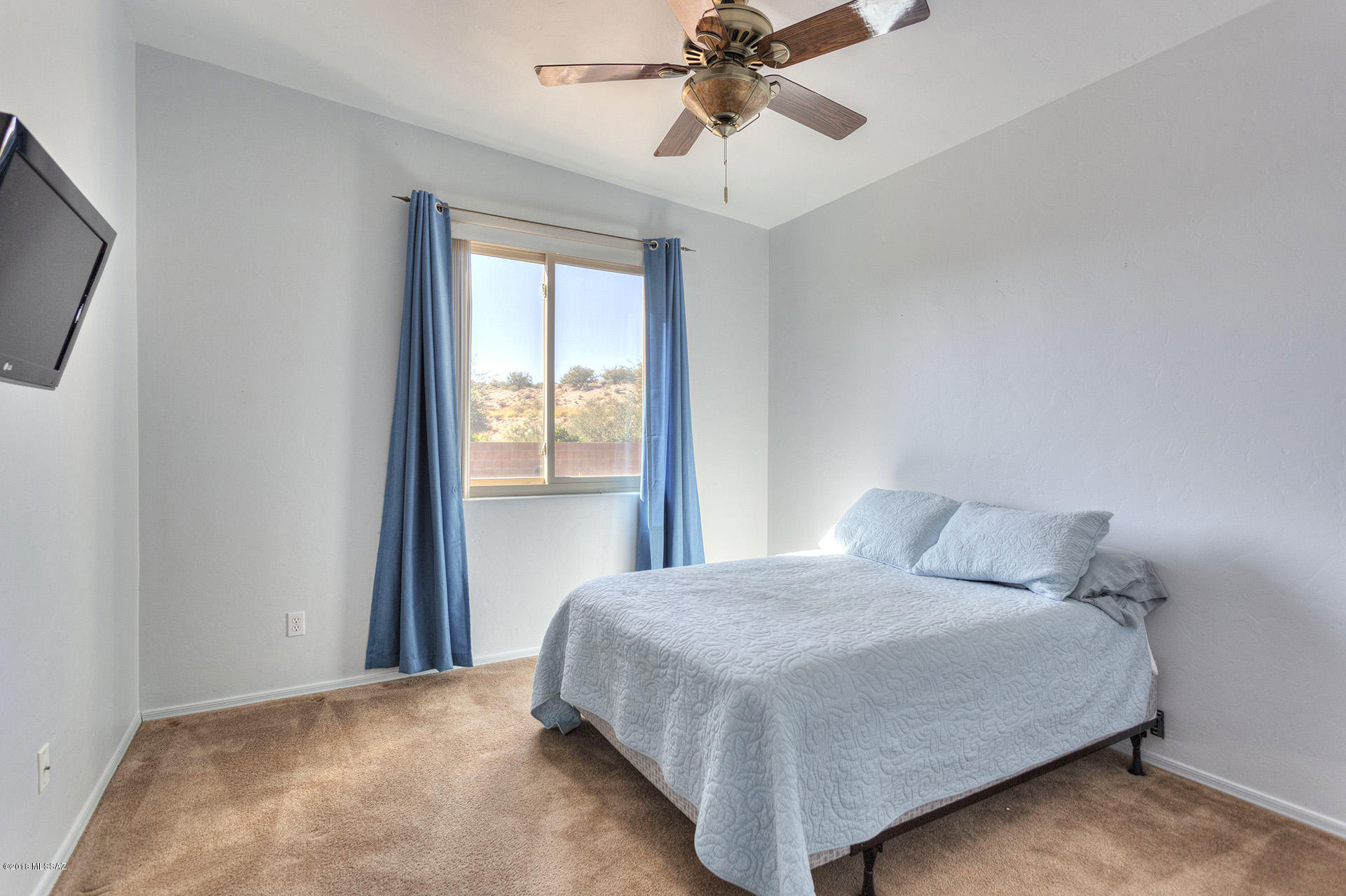 573 Pyramid Point Court Oro Valley, AZ 85737 - Photo 13 of 21