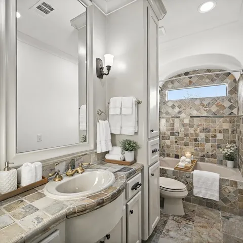 $1,799,000 | 4811 Braesvalley Drive, Houston, TX 77096