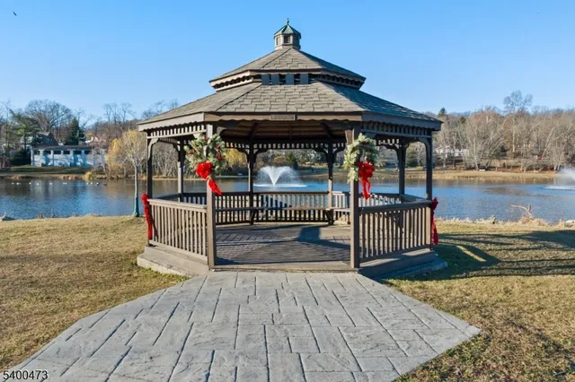 $779,000 | 83 Mountain Boulevard, Watchung, NJ 07069