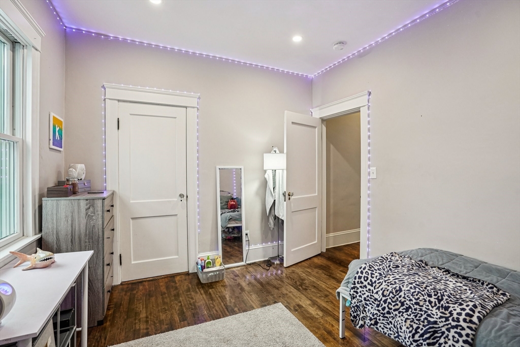 14 Balder Road Worcester, MA 01605 - Photo 22 of 34 a bedroom with a bed and a table