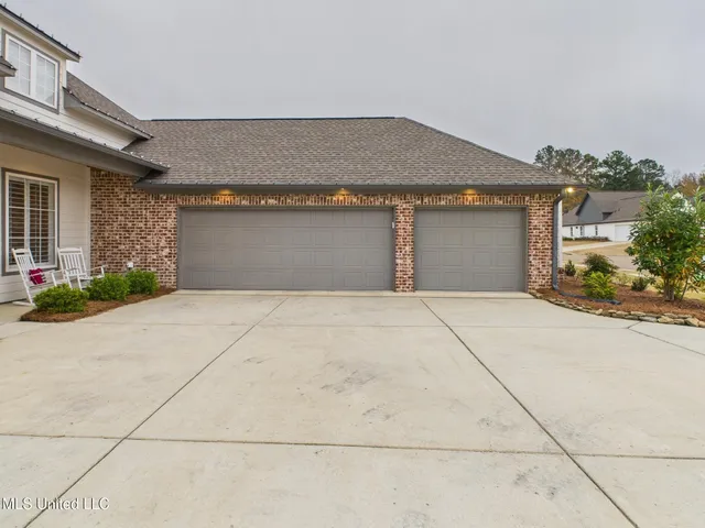 $454,900 | 409 Pilot Circle, Brandon, MS 39047