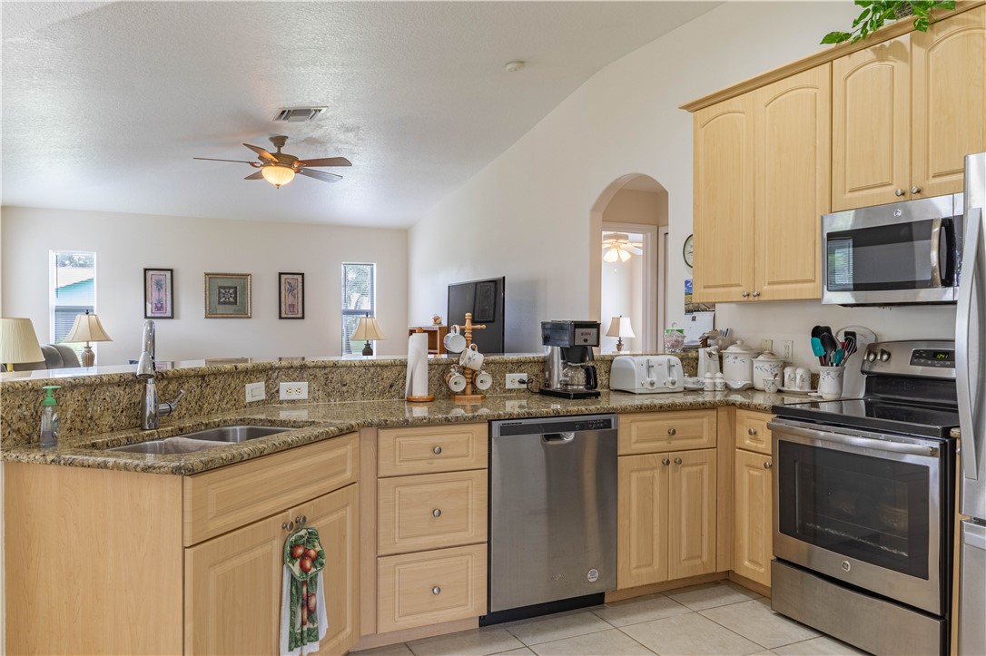 830 Cain Street Sebastian, FL 32958 - Photo 16 of 35
