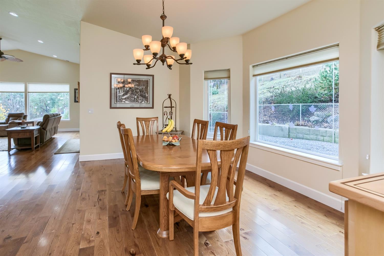 446 Riverbanks Road Grants Pass, OR 97527 - Photo 15 of 34 Additional Photo