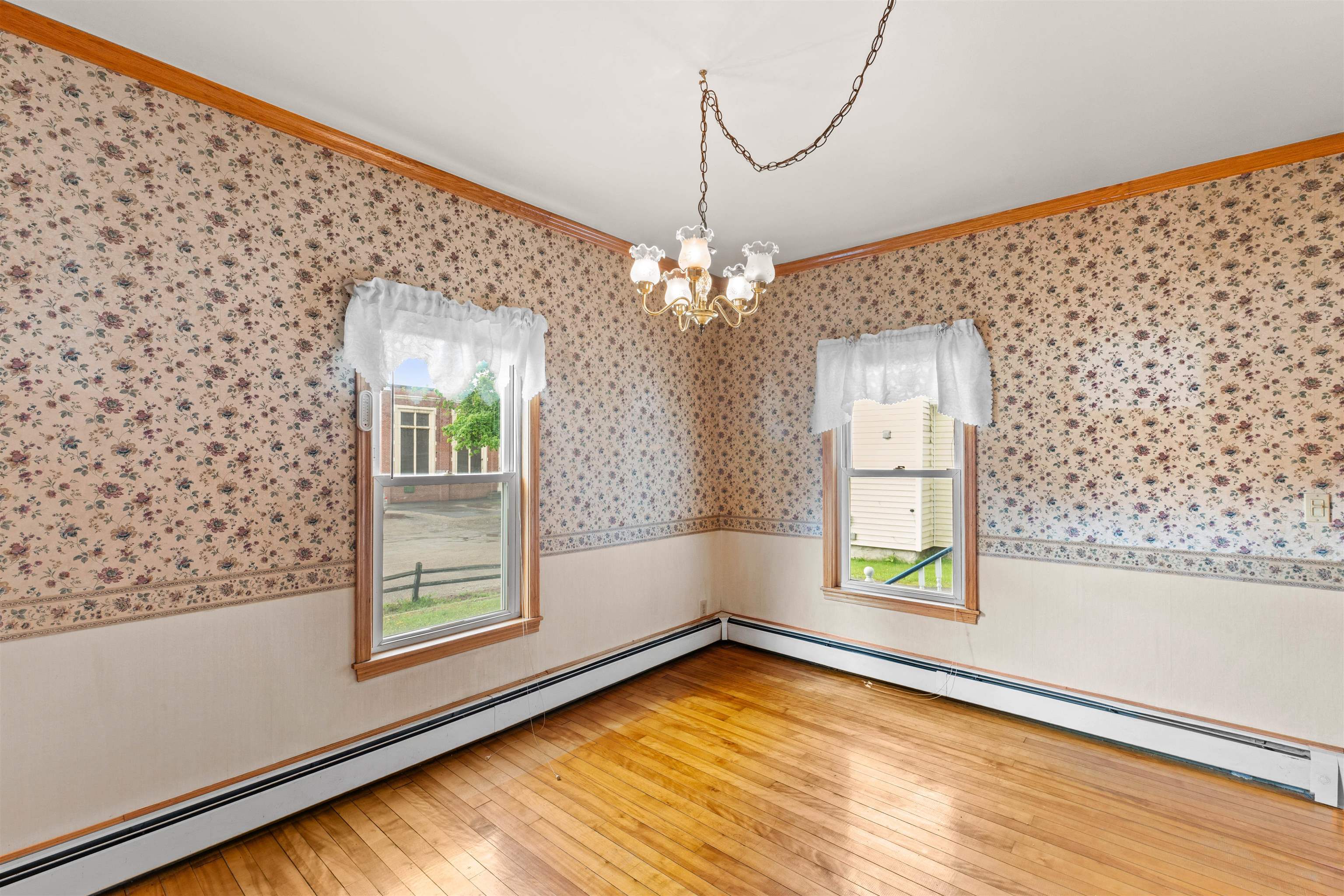 249 High Street Berlin, NH 03570 - Photo 6 of 35