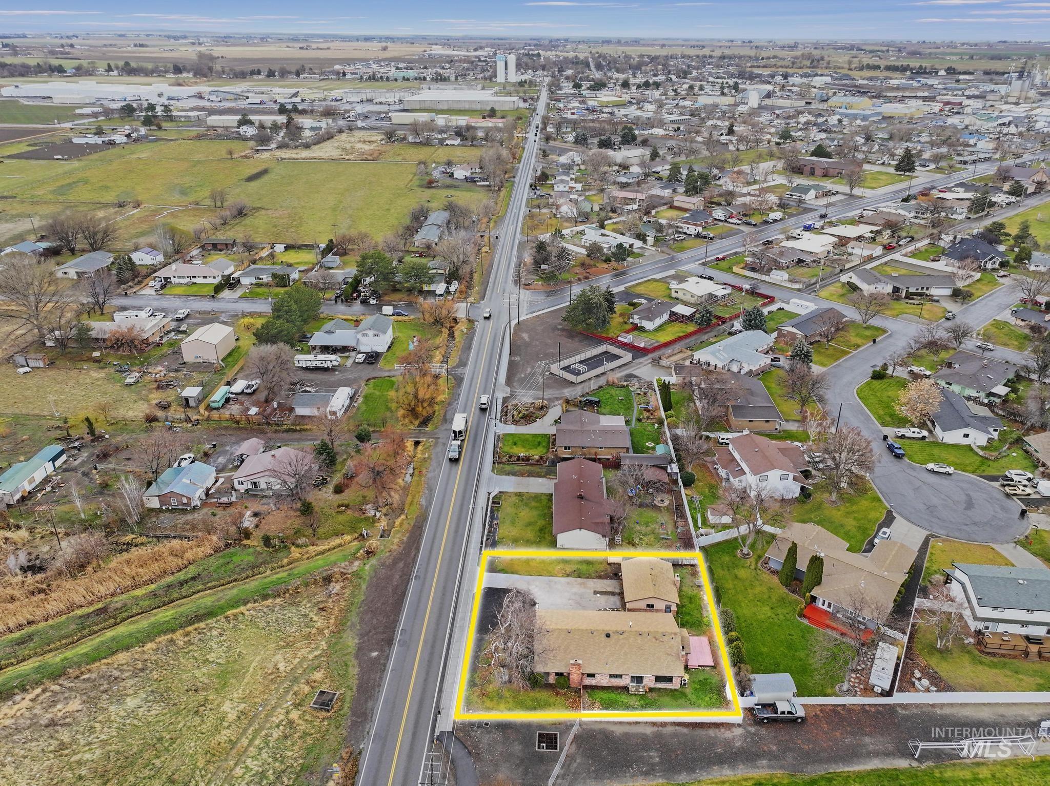 409 Clear Lakes Road Buhl, ID 83316 - Photo 37 of 43 View of property location featuring nearby suburban area and property boundaries highlighted