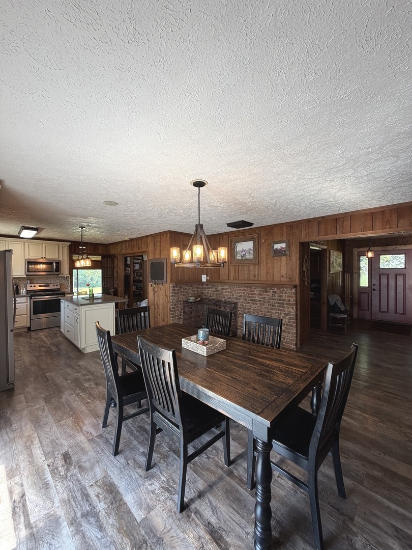 2096 Mt Pleasant Road Brookport, IL 62910 - Photo 7 of 37
