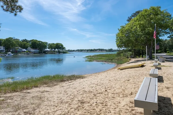 $499,000 | 33 Kingwood Street, Wareham, MA 02571