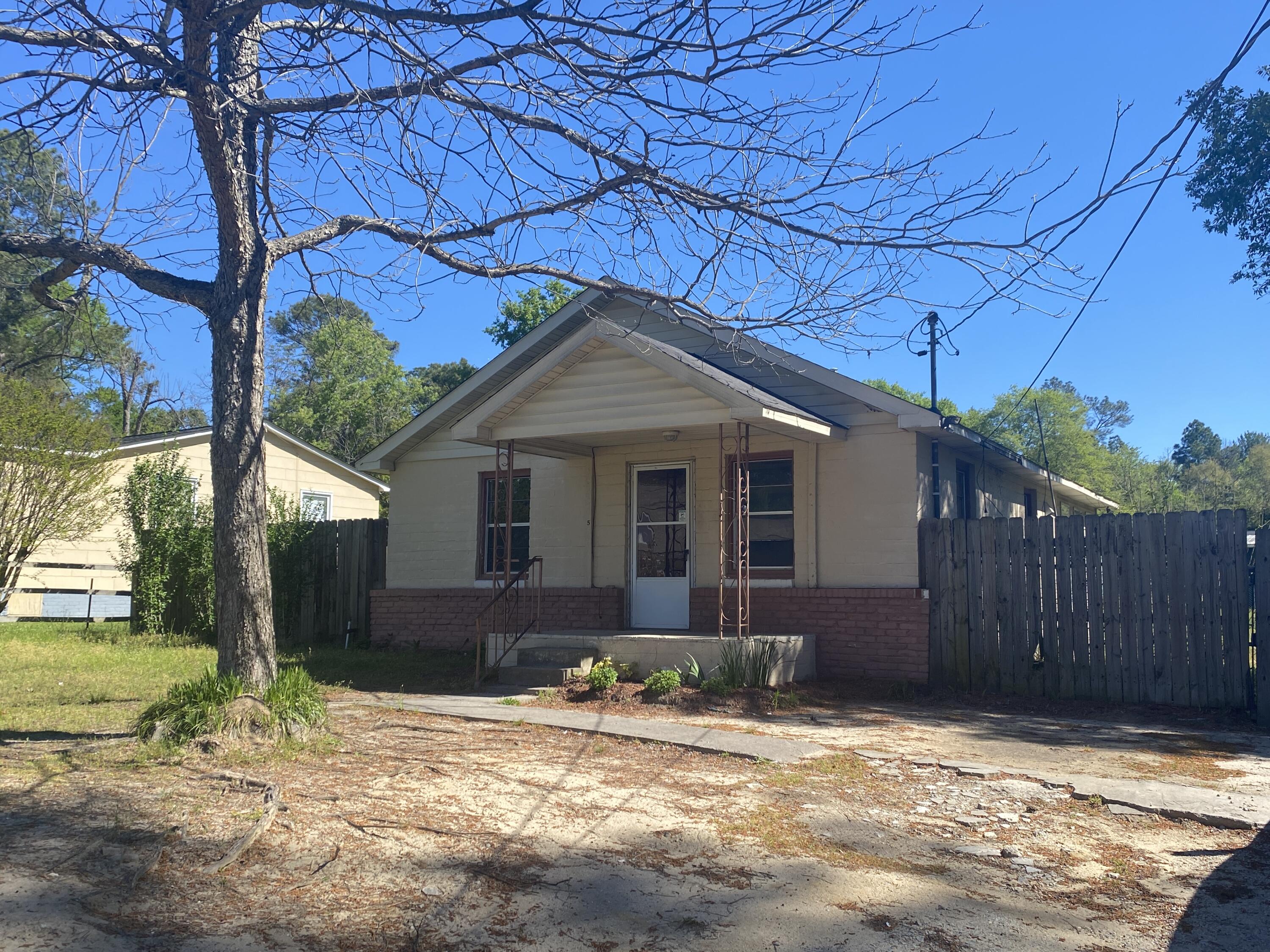2134 Bayvale Road Augusta, GA 30909 - Photo 1 of 13 Front