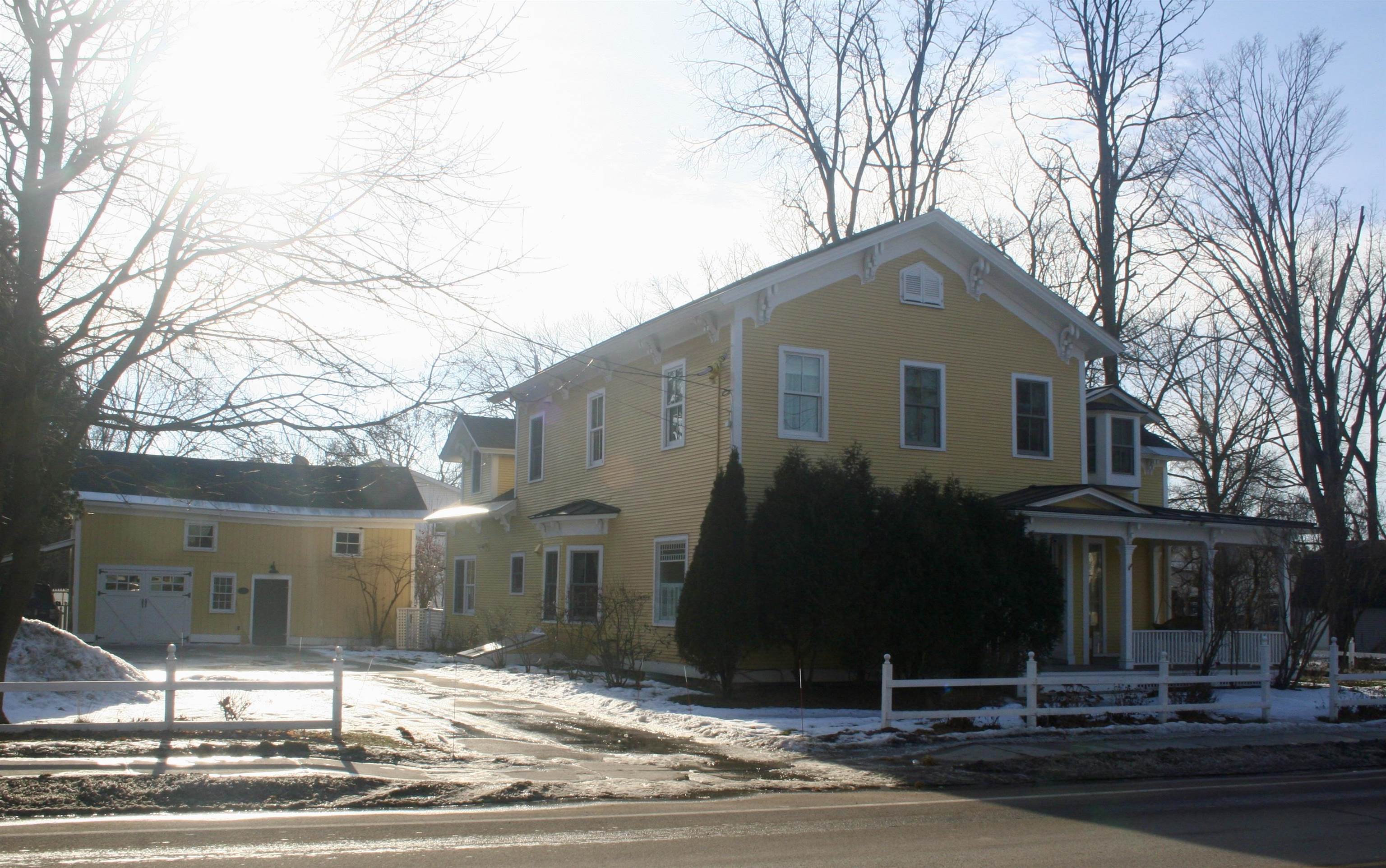 29 Maple Street Essex Junction, VT 05452 - Photo 1 of 60