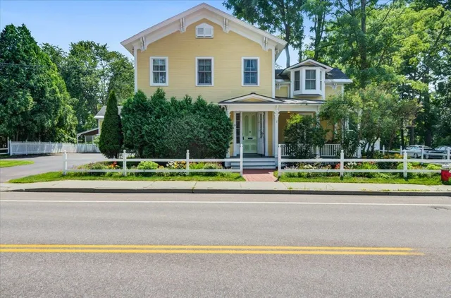 $1,200,000 | 29 Maple Street, Essex Junction, VT 05452