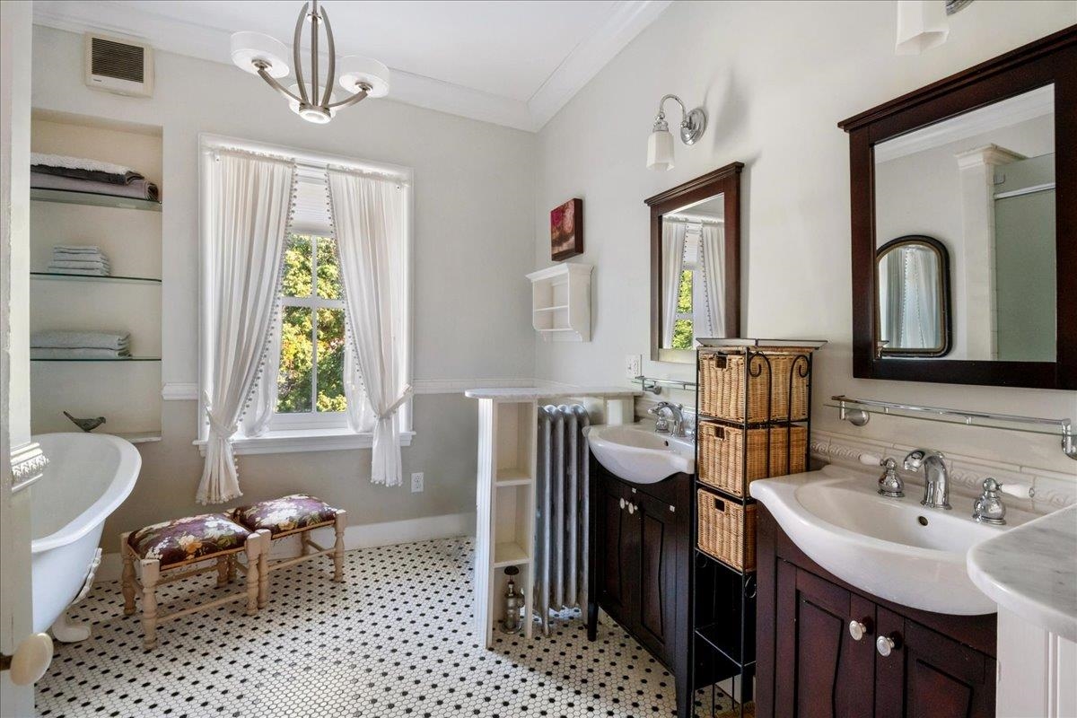 29 Maple Street Essex Junction, VT 05452 - Photo 33 of 60