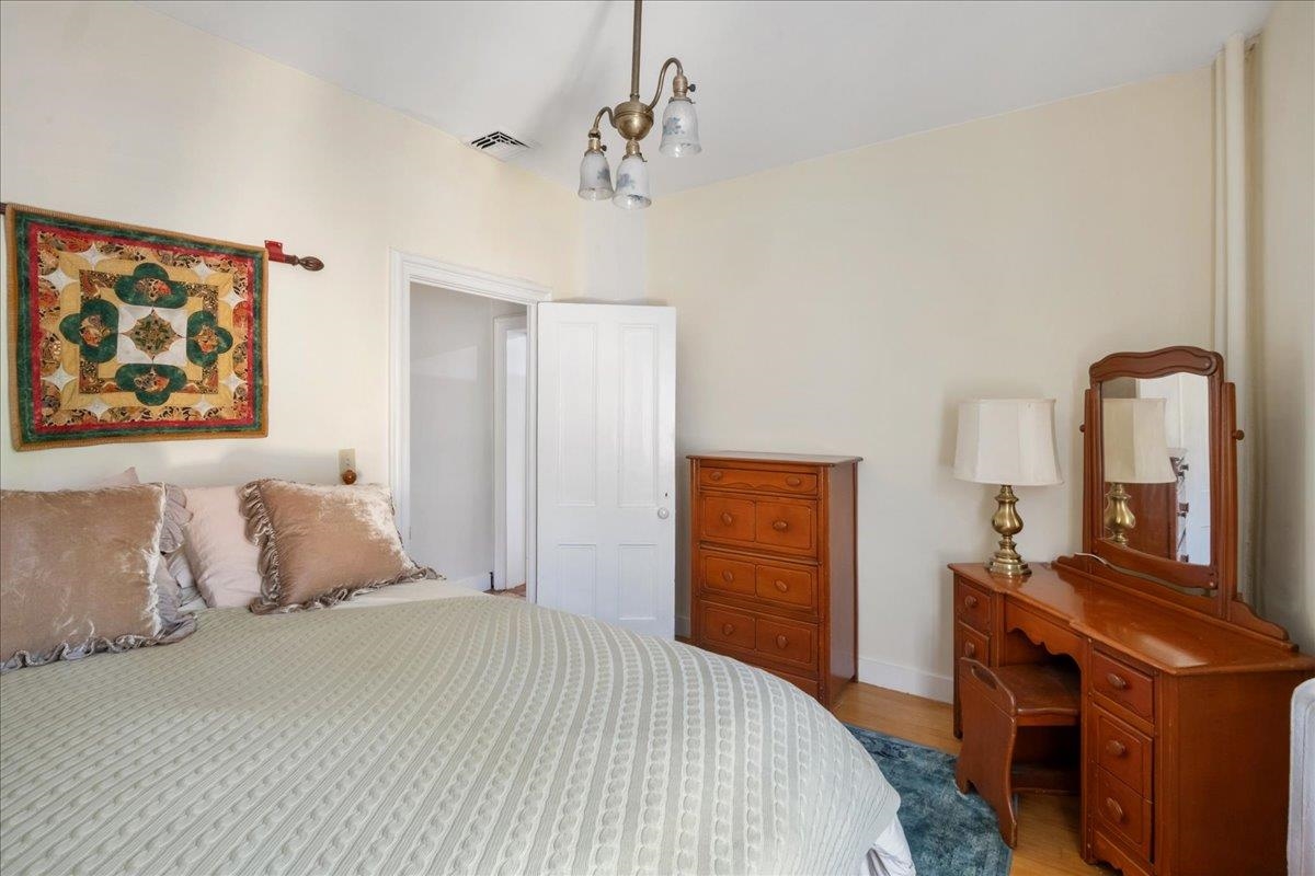 29 Maple Street Essex Junction, VT 05452 - Photo 36 of 60