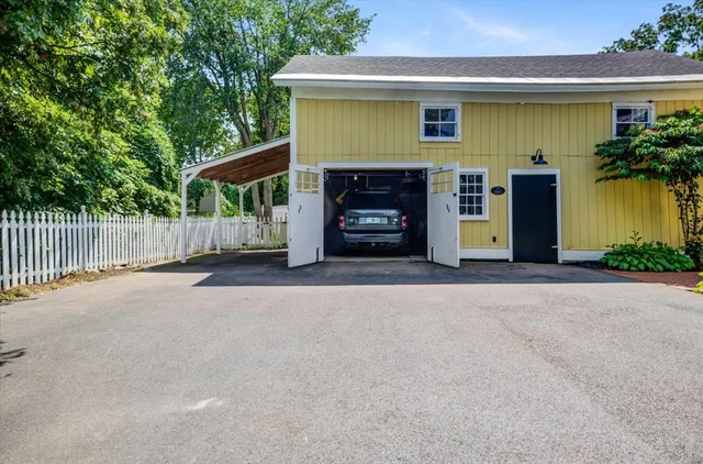 $1,200,000 | 29 Maple Street, Essex Junction, VT 05452