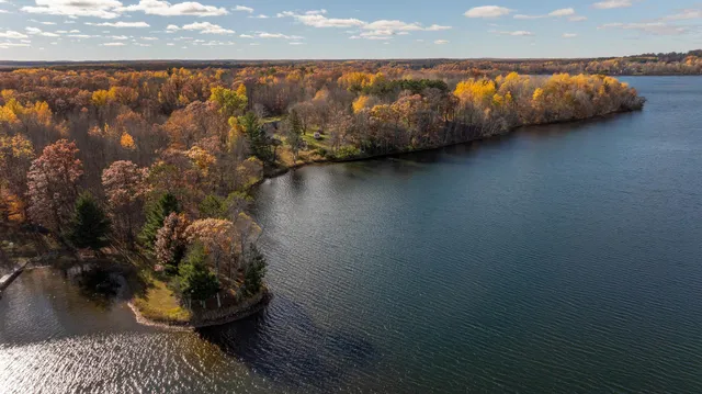 $1,500,000 | 29206 388th Place, Aitkin, MN 56431