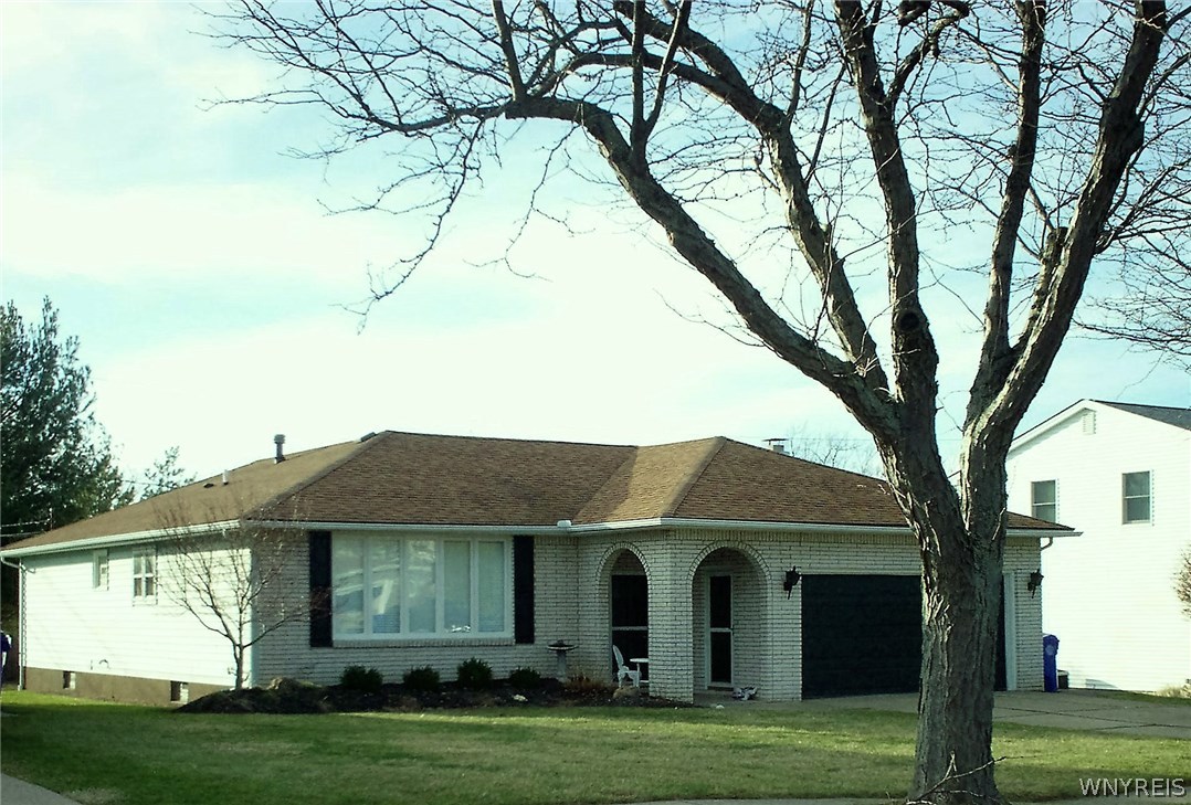 76 Round Trail Road West Seneca, NY 14218 - Photo 1 of 1 Beautiful neighborhood, and beautiful open floor p