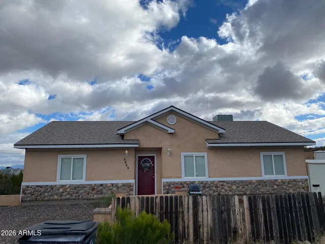 $259,000 | 8643 South Thunderbird Drive, Safford, AZ 85546