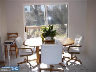 916 Longfield Road Glenside, PA 19038 - Photo 8 of 12 Kitchen