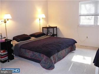 916 Longfield Road Glenside, PA 19038 - Photo 9 of 12 Bedroom - Main