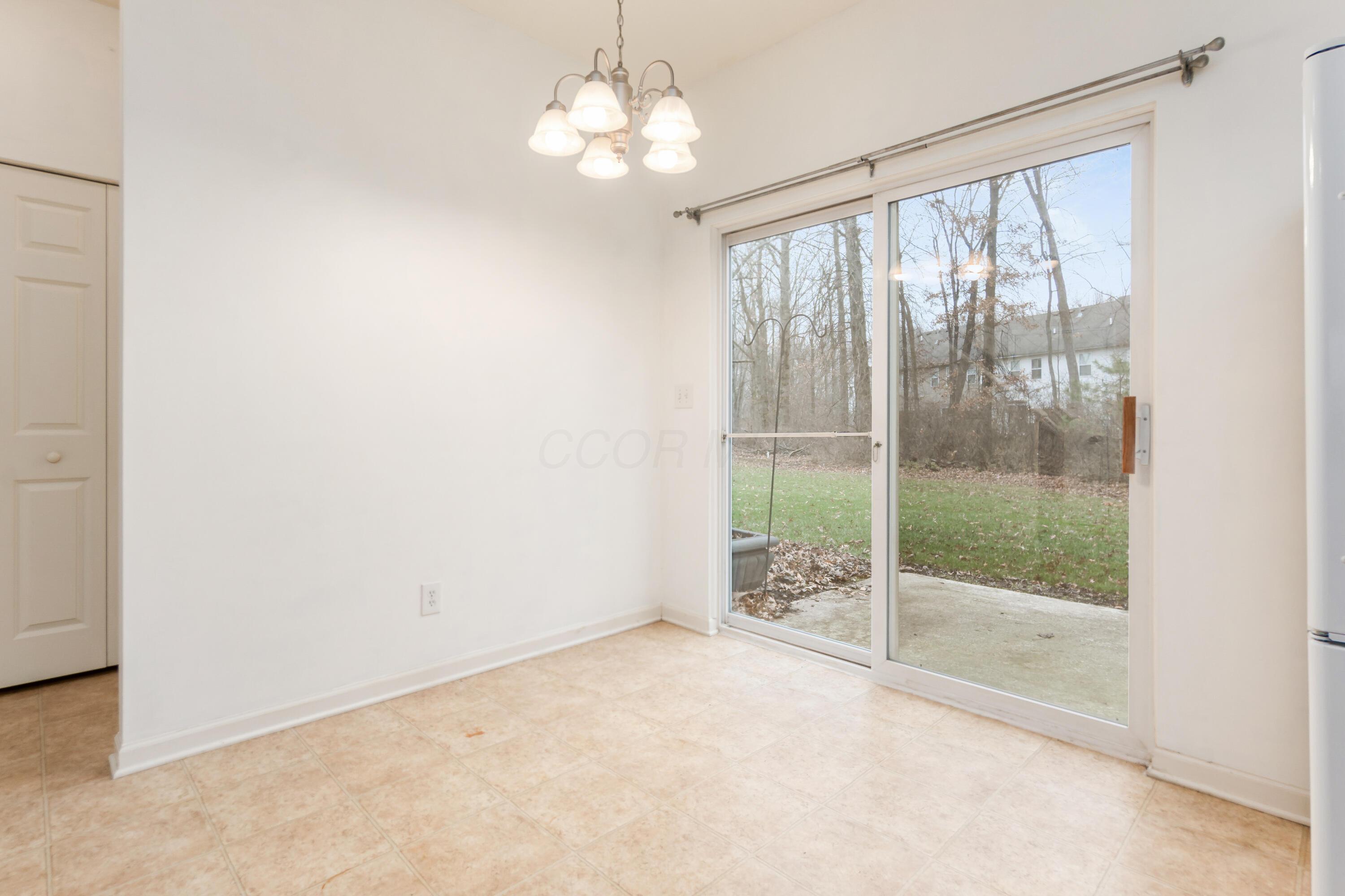 622 Herman Road Columbus, OH 43230 - Photo 11 of 35 015_ Rd Columbus OH 43230 USA