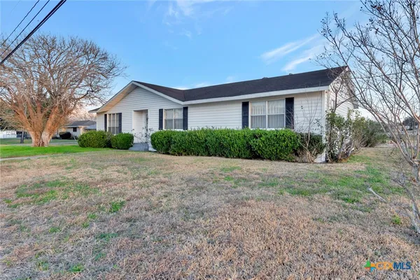 $164,900 | 1907 Pleasant Green Drive, Victoria, TX 77901